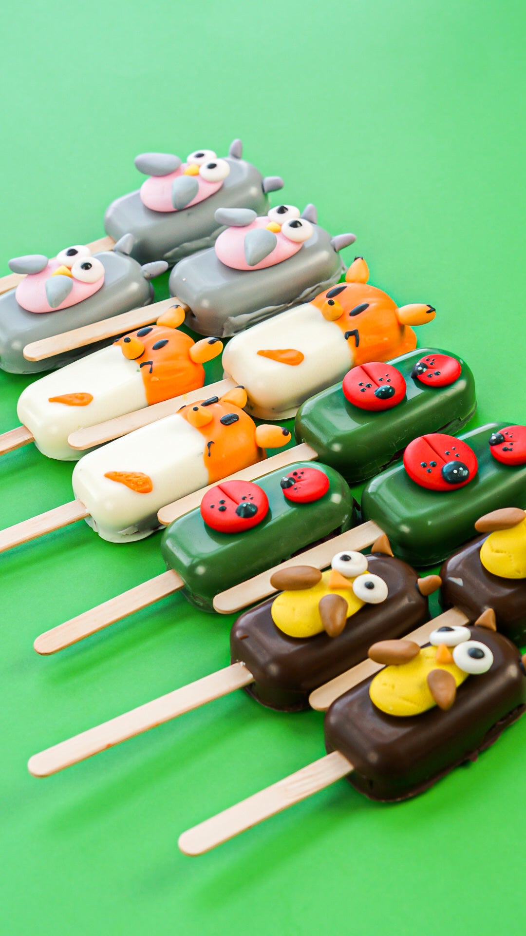 Cakesicles